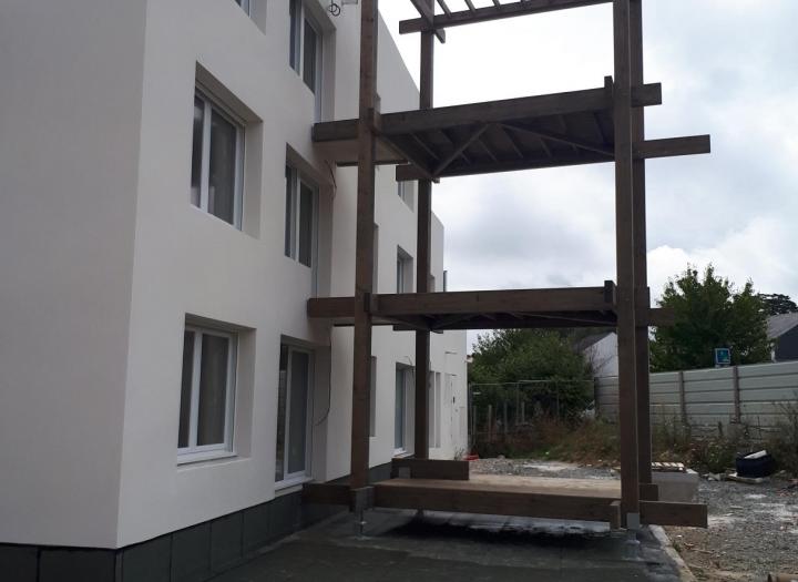 août 2023_Arrière BAT A_1ère pose des balcons